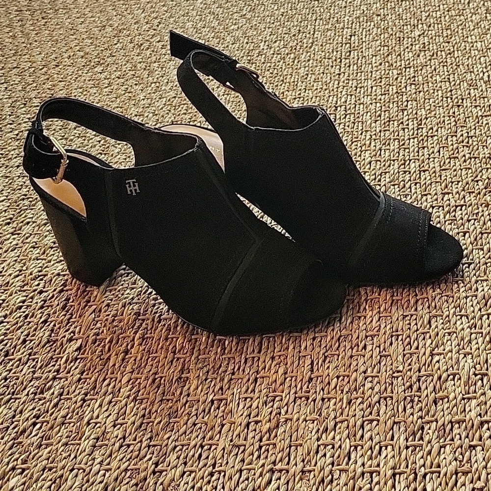 Tommy Hilfiger black suede slingback heels.  Size is 6M - Picture 2 of 8